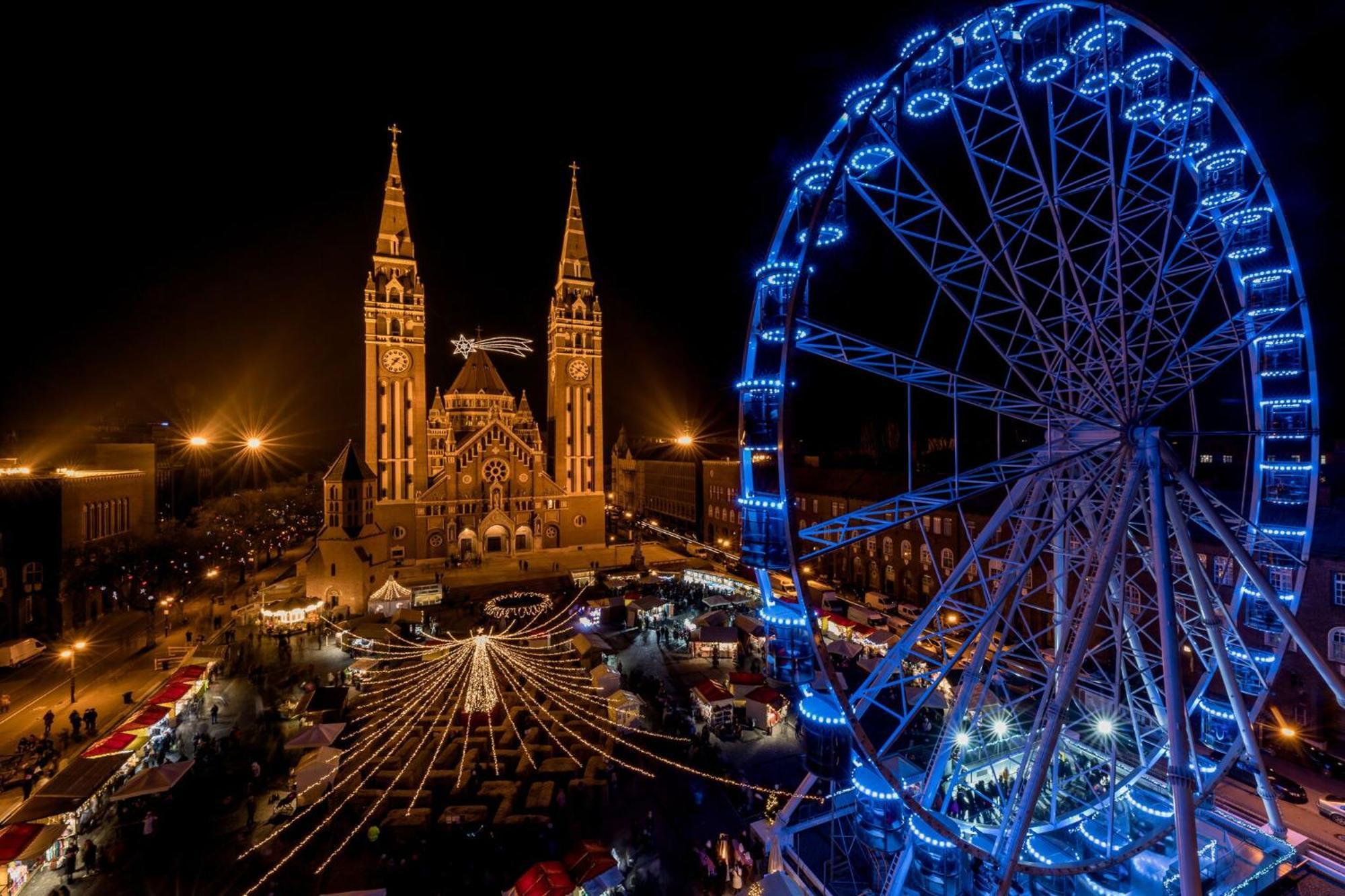 Panorama Loft@Cathedral Lägenhet Szeged Exteriör bild